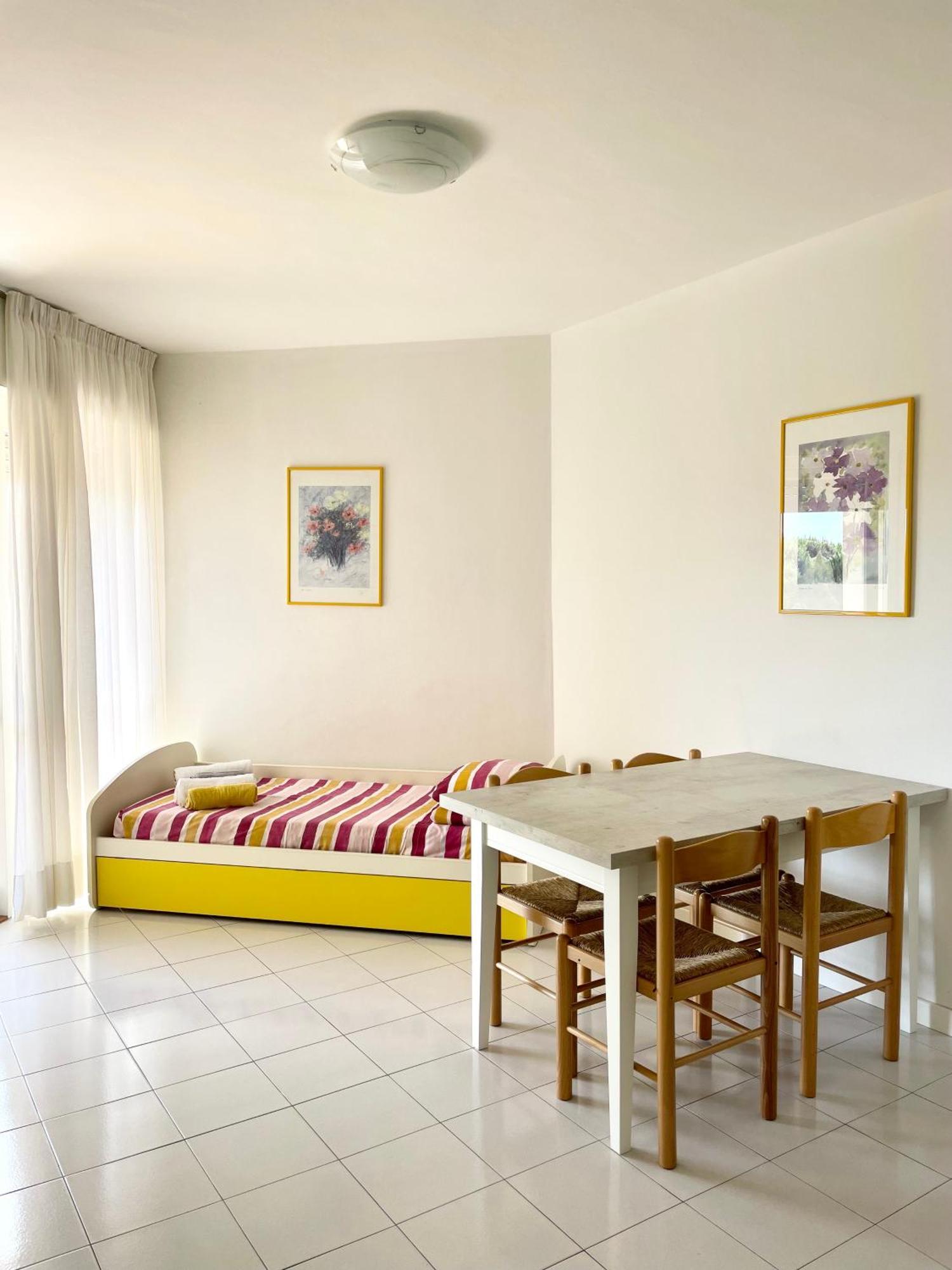 Residence Cristallo 4H Lignano Sabbiadoro Esterno foto